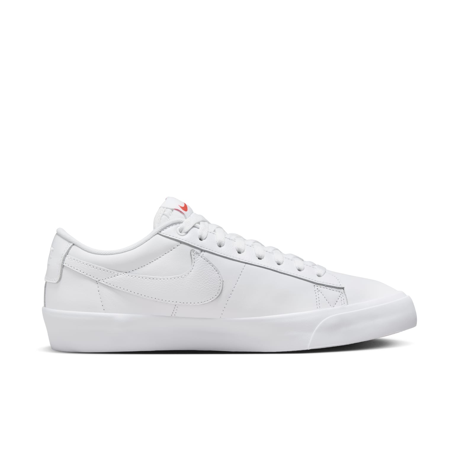 Nike SB Zoom Blazer Low Pro GT ISO 'Triple White' DR9099-101