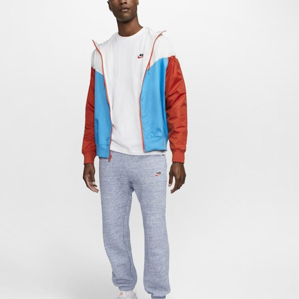 Nike Sportswear Club Embroidered Logo Solid Color Round Neck Short Sleeve White AR4997-100