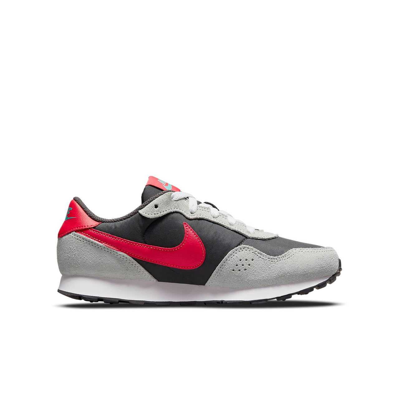 (GS) Nike MD Valiant 'Medium Ash Siren Red' CN8558-201