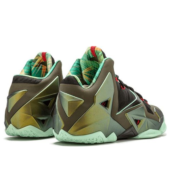Nike LeBron 11 'King's Pride' 616175-700