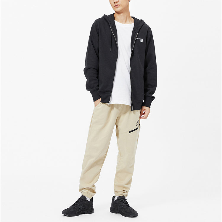New Balance Men's New Balance Logo Sports Zipper Black MJ03907-BK