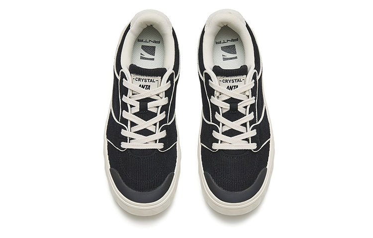 (WMNS) ANTA Classic Low 'Black Grey' 122248068-1