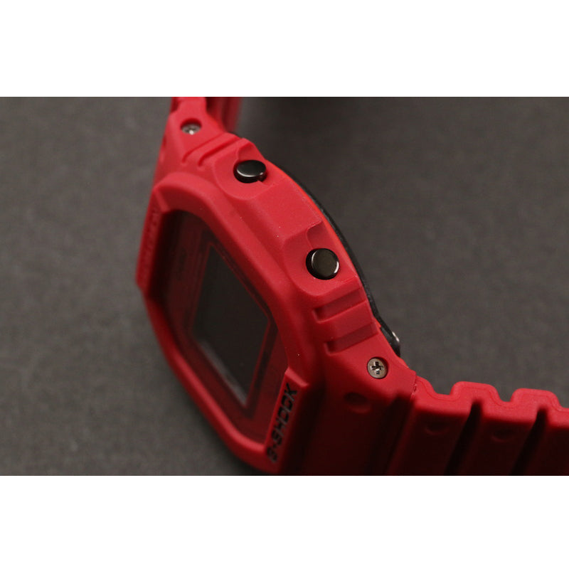 CASIO G-Shock Square 'Red' DW-5635C-4