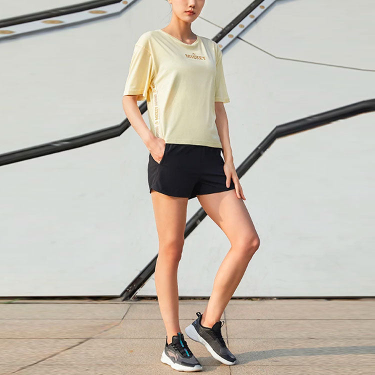 Li-Ning x Disney Crossover Training Series Alphabet Printing Webbing Loose Sports Short Sleeve Yellow ATSR204-2
