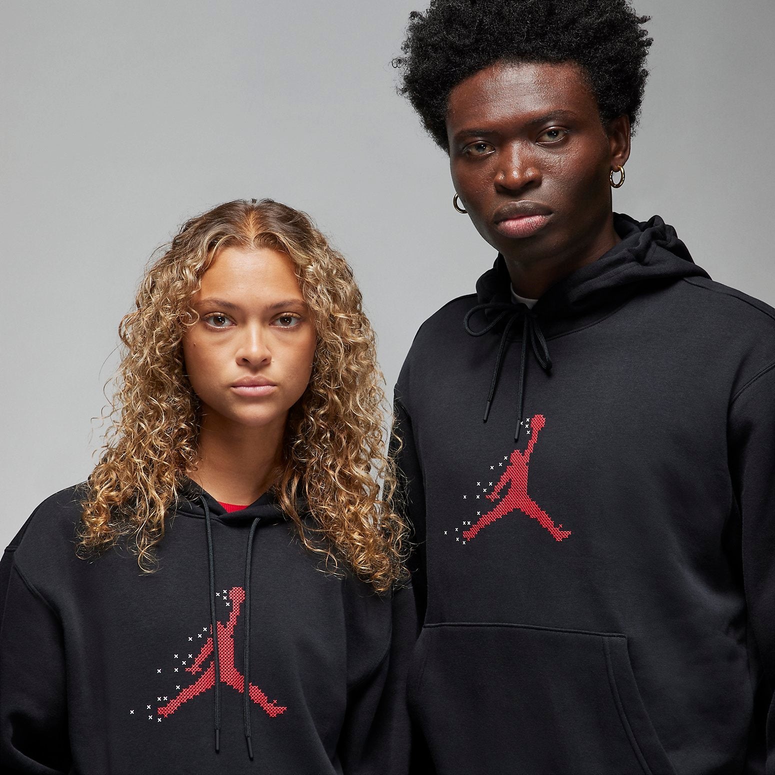 Air Jordan Holiday Fleece Pullover Hoodie 'Black Gym Red' FD7466-010
