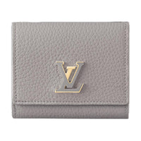 LOUIS VUITTON M12149 Capucines Tiny Wallet