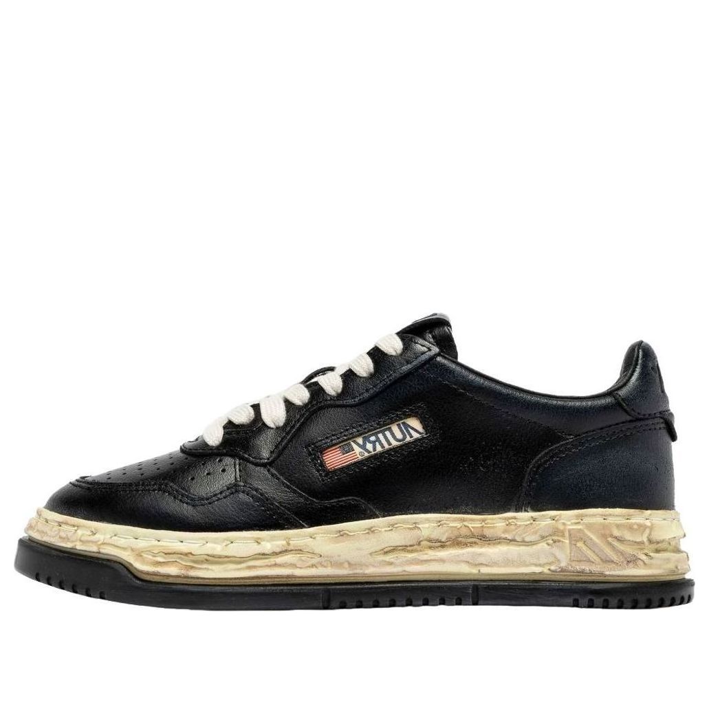AUTRY × Maison MIHARA YASUHIRO General Scale Medalist Low Supervintage 'Black' C15FW301-BLACK