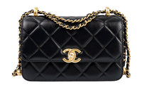 CHANEL 19Bag Calfskin With Gold Metal Black