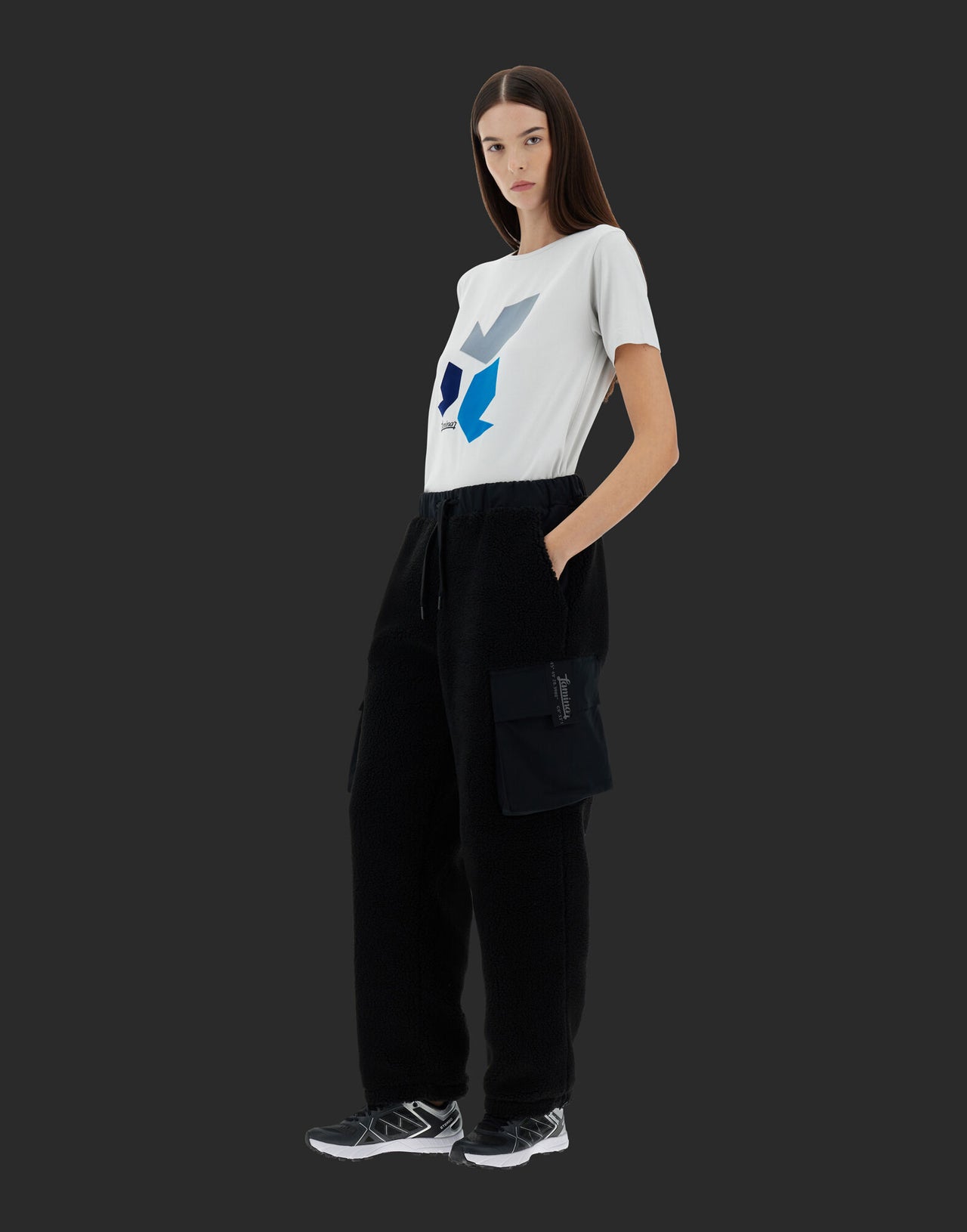 Herno Women's Pants Pt00013Dl-12810-9300