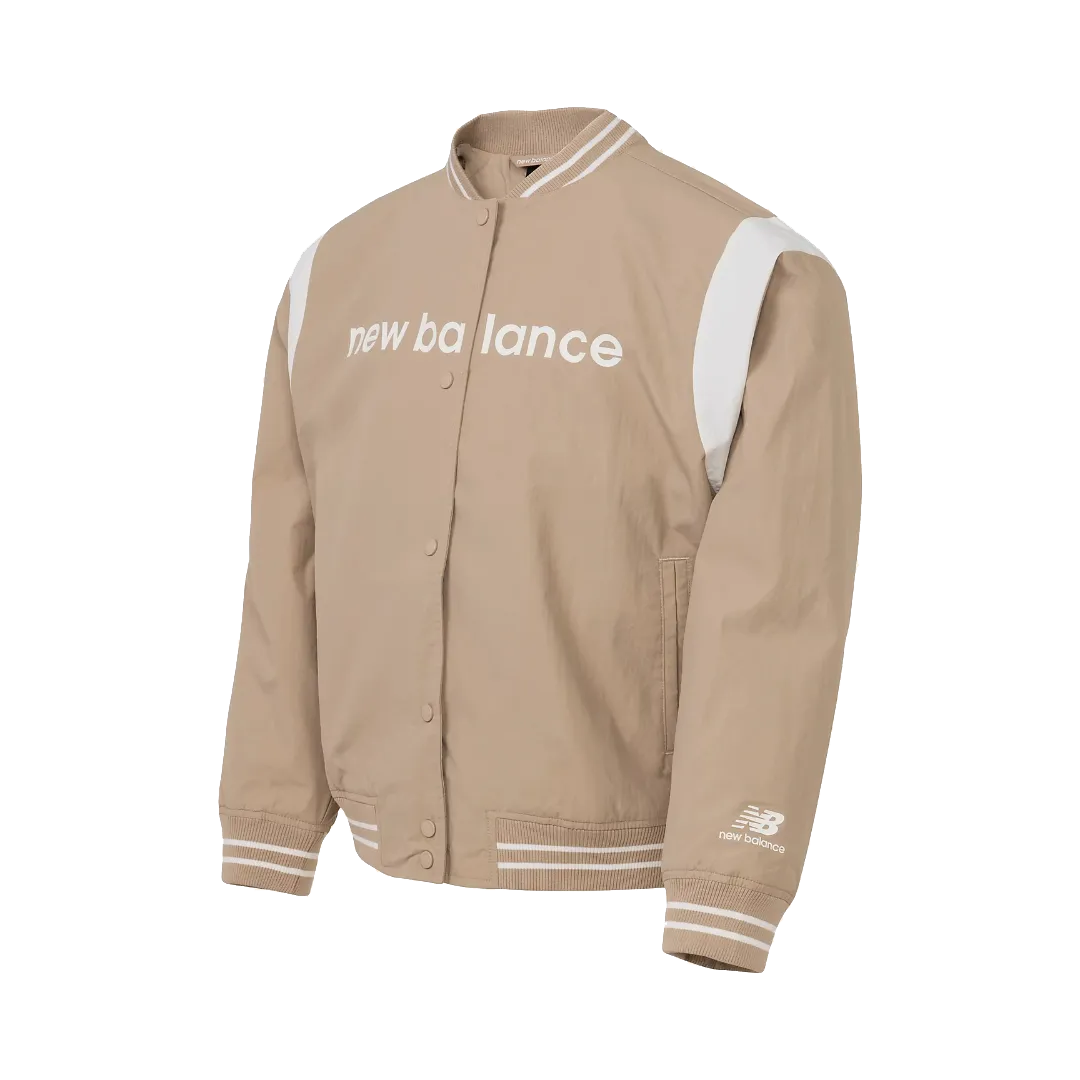 (WMNS) New Balance Sportswear Jacket Asia Sizing 'Tan White' AWJ33312-BNN