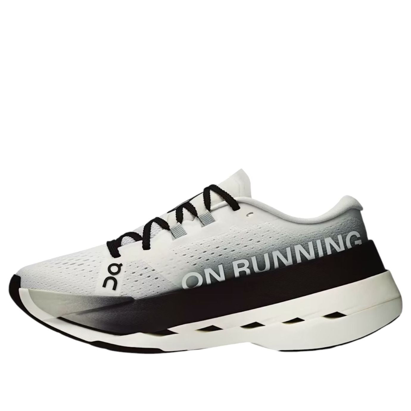 (WMNS) On Running Cloudboom Max 'White Black' 3WF30180462
