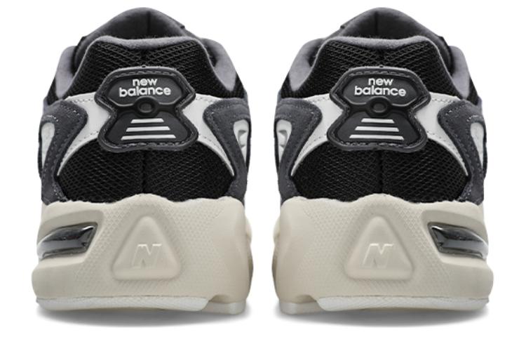 New Balance 725 'Black White Silver' ML725AC