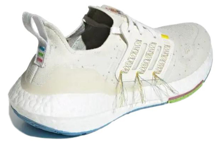 adidas Originals Ultraboost 22 Sus 'White Light Yellow' HQ3731