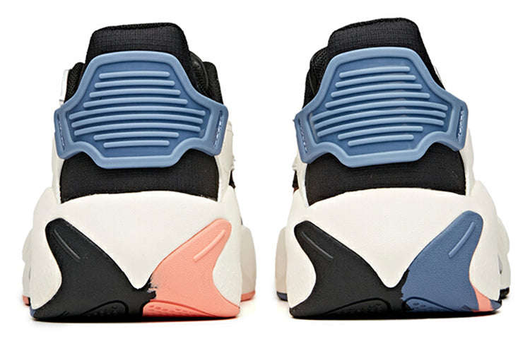 (WMNS) ANTA Skateboarding Series Sneakers 'White Pink Black' 122118083-2