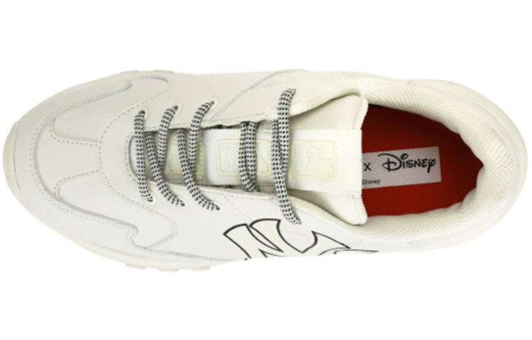 MLB x Disney Bigball Chunky Yankees 'White Black' 32SHCK941-50I