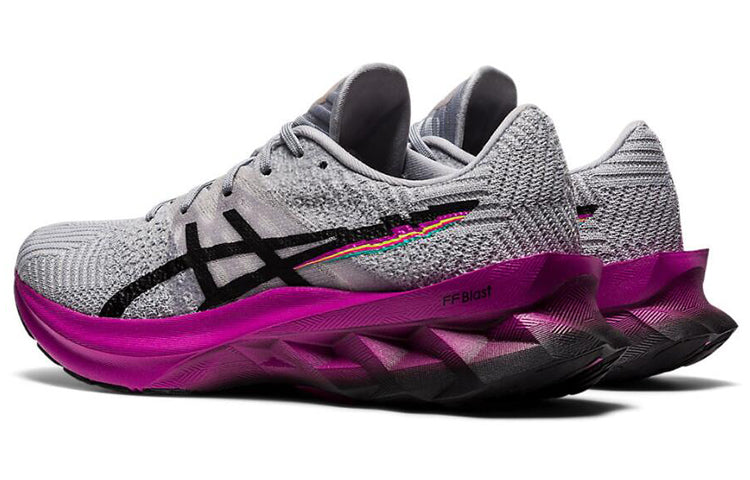 (WMNS) ASICS Novablast 'Pixel Noise - Piedmont Grey' 1012B006-020