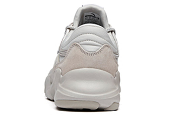 (WMNS) ANTA x OC Life Series Sneakers 'Grey' 121948886-1
