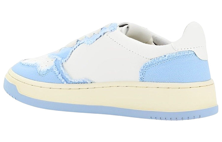 (WMNS) AUTRY Medalist Low Leather and Fabric 'White Baby Blue' AULW-CB04