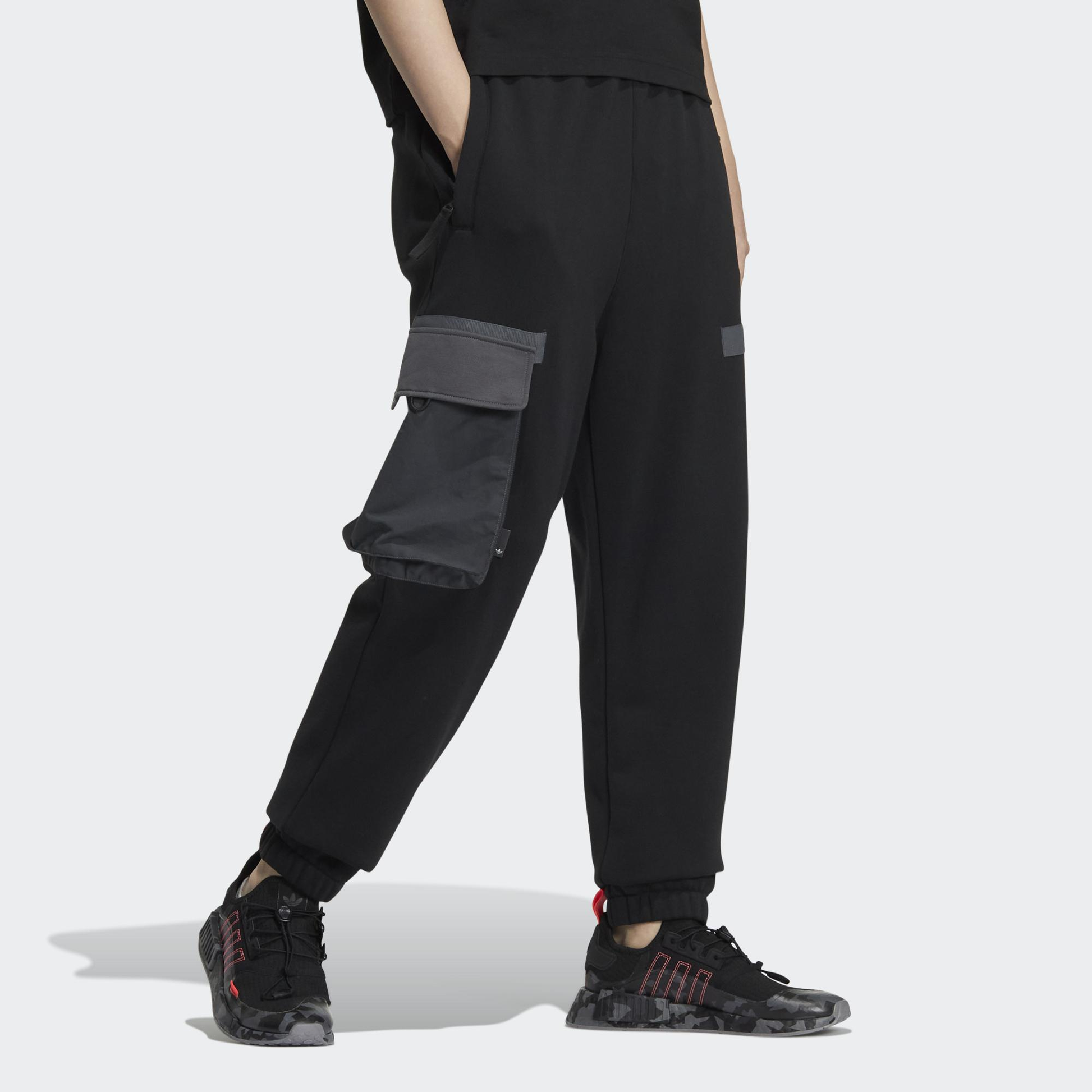 adidas Originals Workwear Sweat Pants Asia Sizing 'Black' IC8147