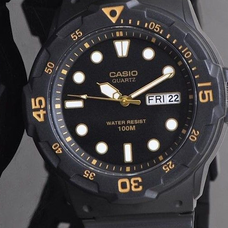 CASIO Sports Waterproof Shockproof Mens Black Analog MRW-200H-1E