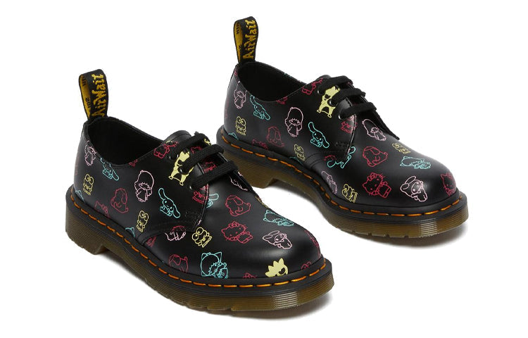 (WMNS) Dr. Martens 1461 x Hello Kitty And Friends 'Black' 26841001