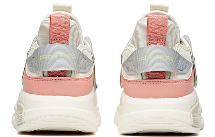 (WMNS) ANTA Running Series Sneakers Mid 'White Grey Pink' 122048808-6