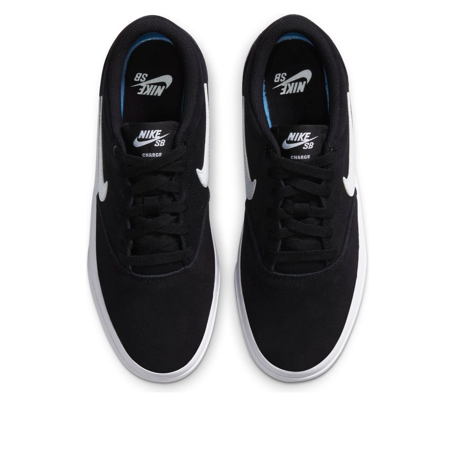 (WMNS) Nike SB Charge Suede 'Black White' CQ2470-001