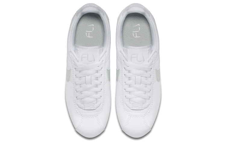 (WMNS) Nike Classic Cortez Flyleather 'White Light Silver' AR4874-100