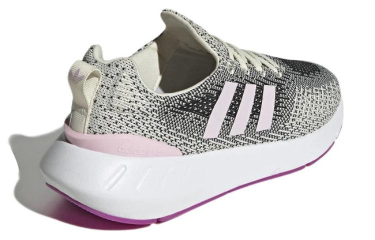 (WMNS) adidas Swift Run 22 'Cream Black Clear Pink' GV7979