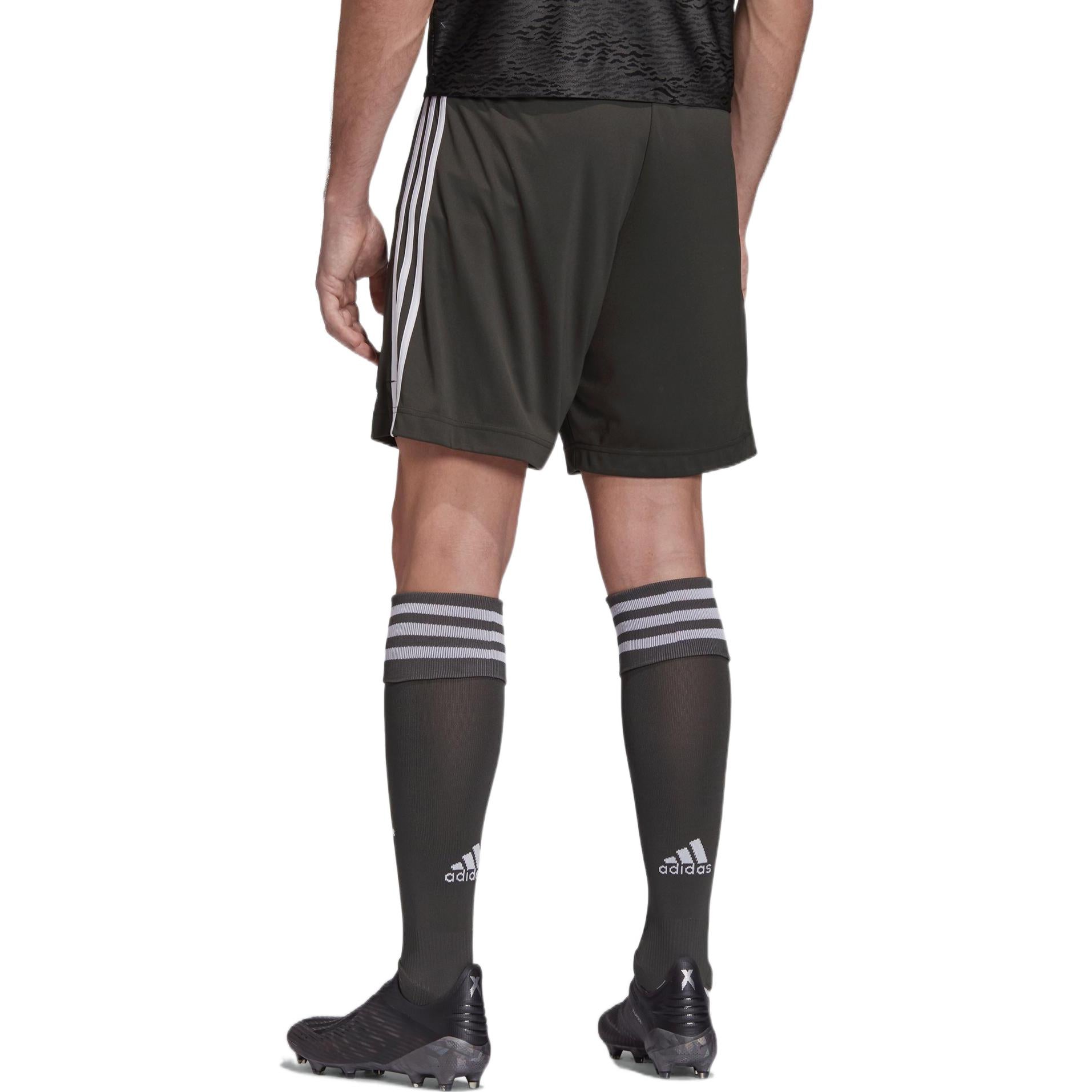 adidas Manchester United Away Shorts Asia Sizing 'Green White' FM1799
