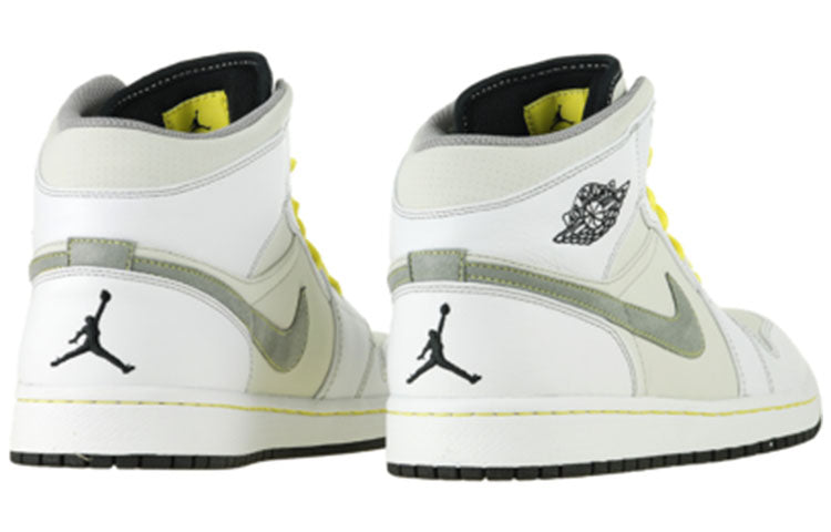 Air Jordan 1 Phat 'Vibrant Yellow' 364770-101