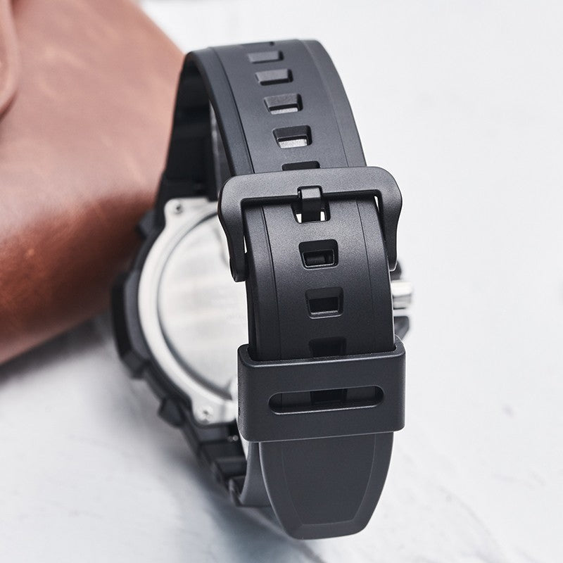 CASIO Waterproof Sports Mens Black Analog MCW-110H-9A