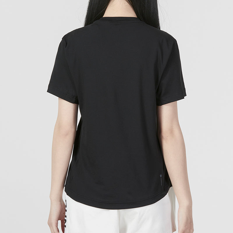 (WMNS) adidas Versatile T-Shirt Asia Sizing 'Black White' IA7748