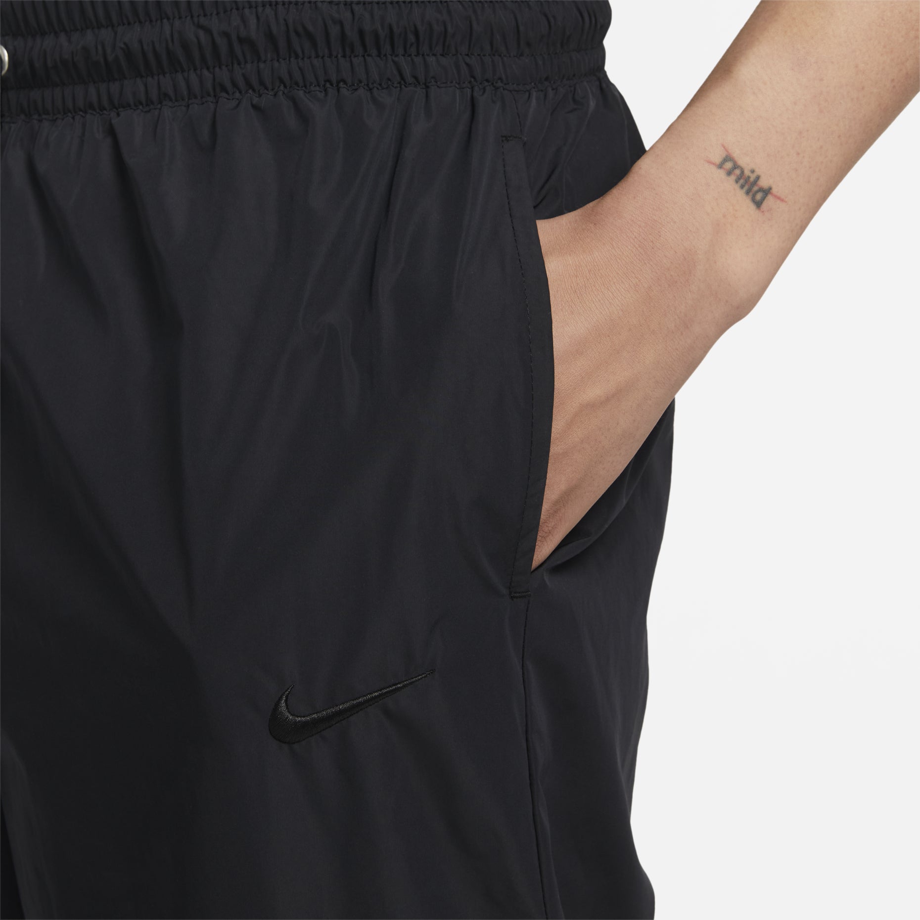 Nike Swoosh Woven Pants Asia Sizing 'Black' FB7881-010