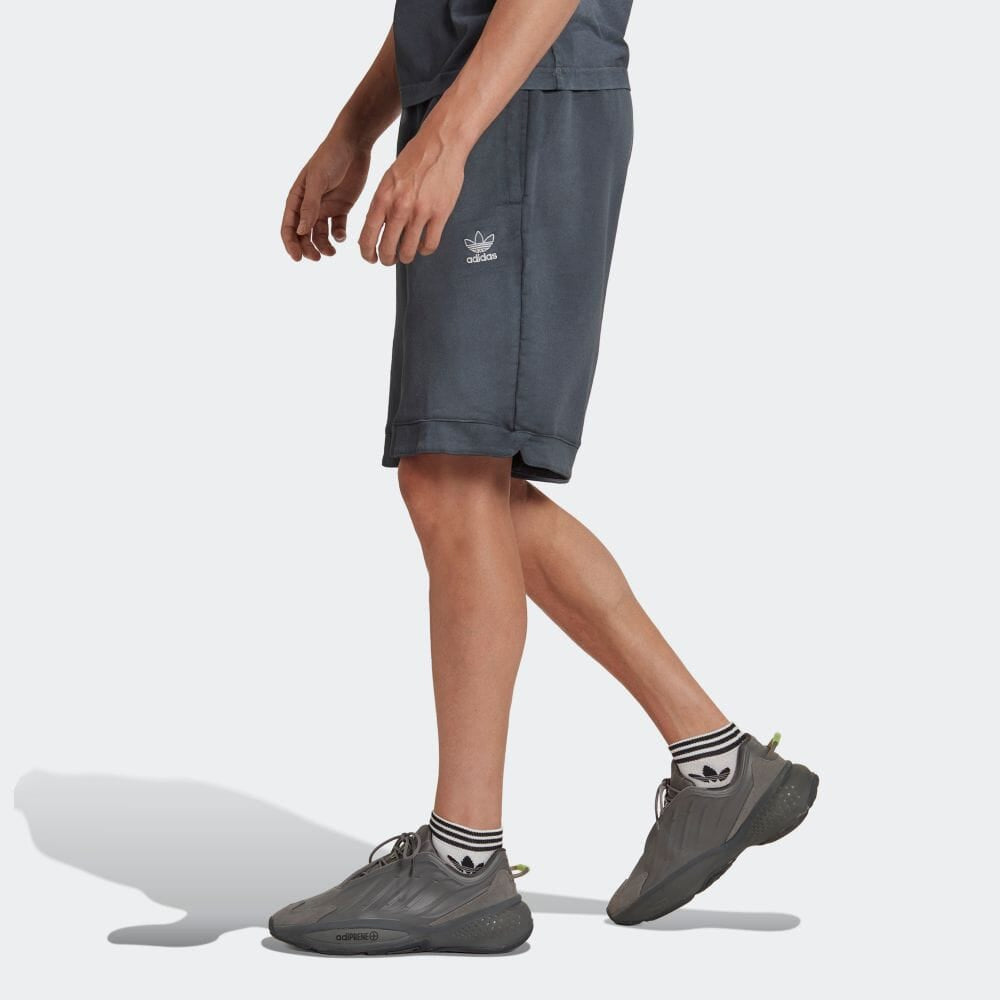 adidas originals Essentials+ Made With Nature Logo HK7505