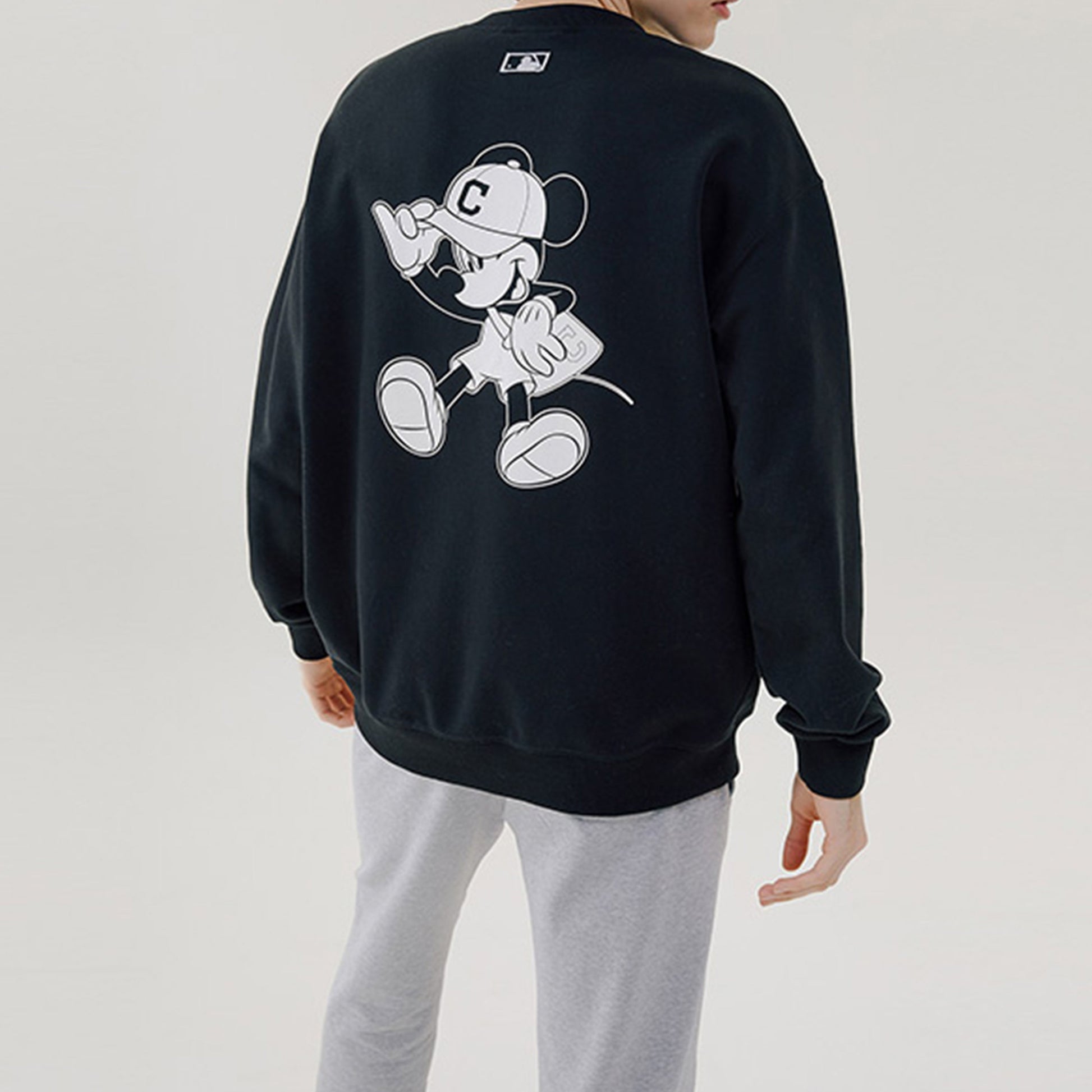 MLB x Disney Crossover Cleveland Guardians Back Mickey Printing Unisex Black 31MTK2011