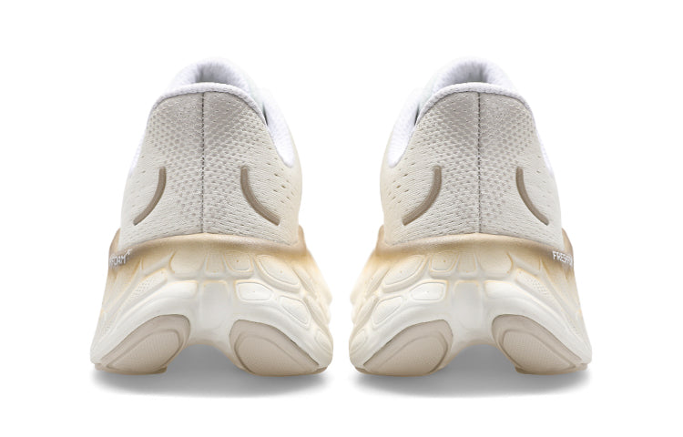(WMNS) New Balance Fresh Foam X More v4 'White Gold Metallic' WMORCW4