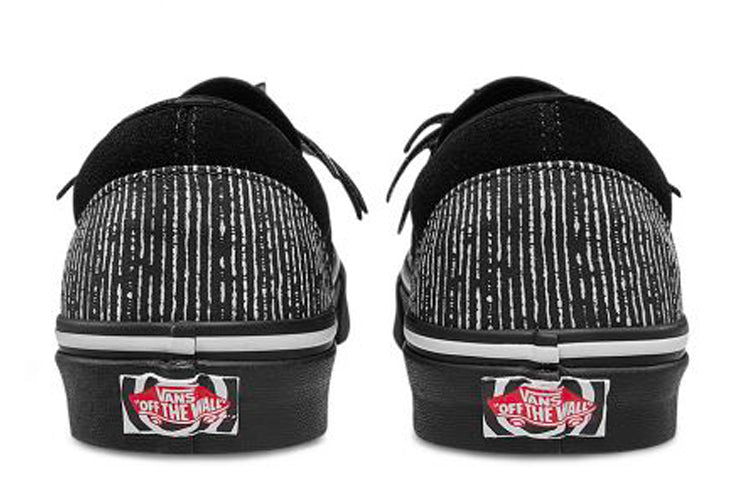 Vans The Nightmare Before Christmas x Classic Slip-On 'Jack Skellington Bowtie' VN0A4BV3T4V