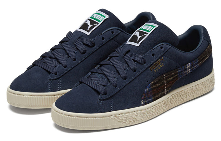 PUMA Unisex Suede Classic Flannel Sneakers Blue 384605-02