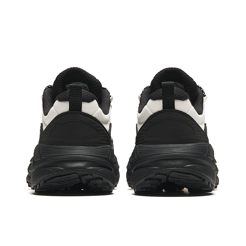 (WMNS) ANTA Life Series Sneakers 'Black' 922418849-5