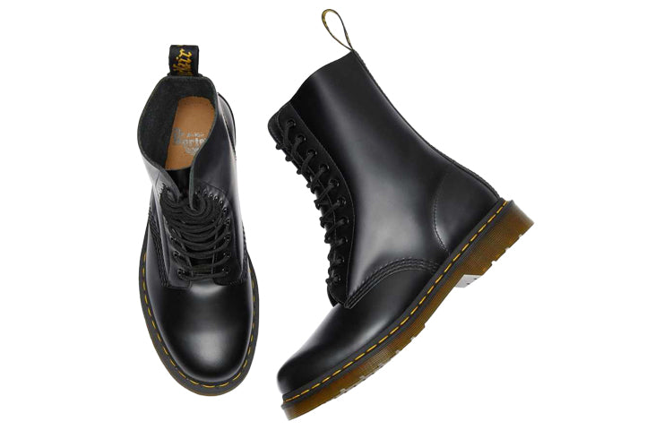 (WMNS) Dr. Martens 1490 Mid 'Black' 11857001