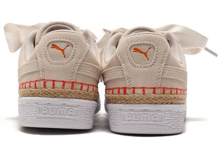 (WMNS) PUMA Suede Heart Sneakerdrille 369237-02