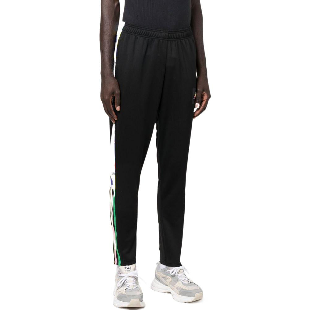 adidas Logo HC9785