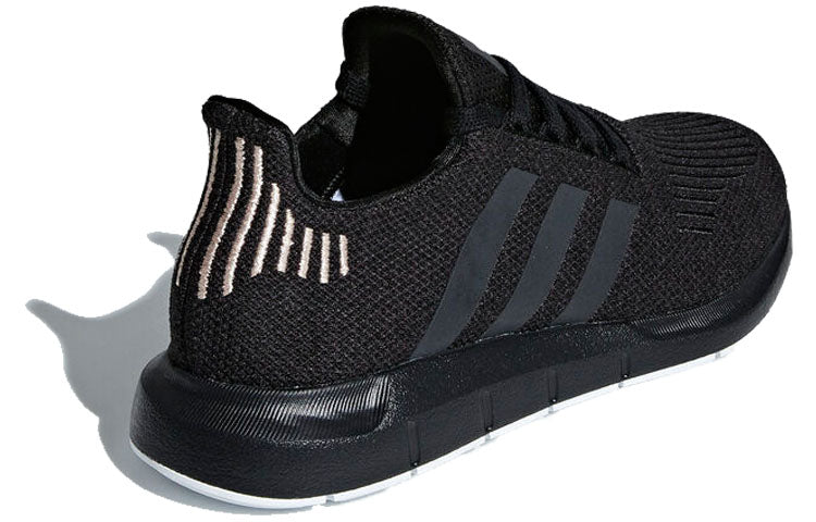 (WMNS) adidas Swift Run 'Core Black' B37723