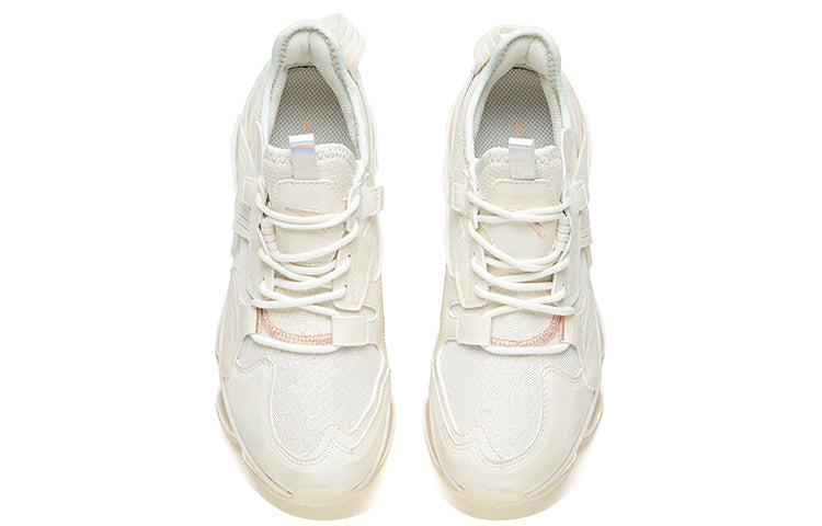(WMNS) ANTA Running Series Sneakers Full Cushion 'Ivory White' 922025556-18