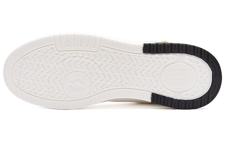 361 Degrees x Initial D Skate Shoes 'White Black' 672136626-1