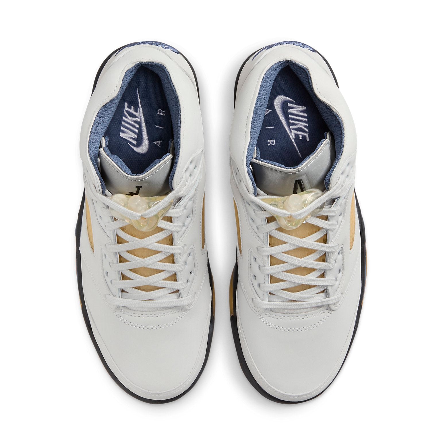 (WMNS) Air Jordan 5 x A Ma Maniere 'Photon Dust' FZ5758-004