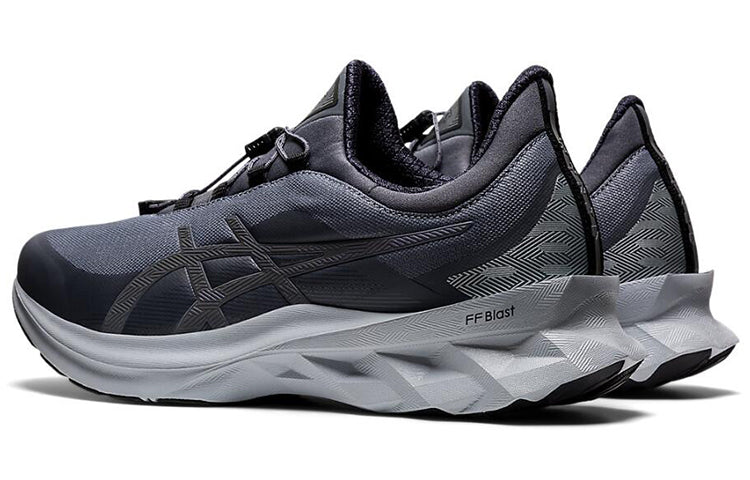 ASICS Novablast 'Metropolis' 1201A133-020
