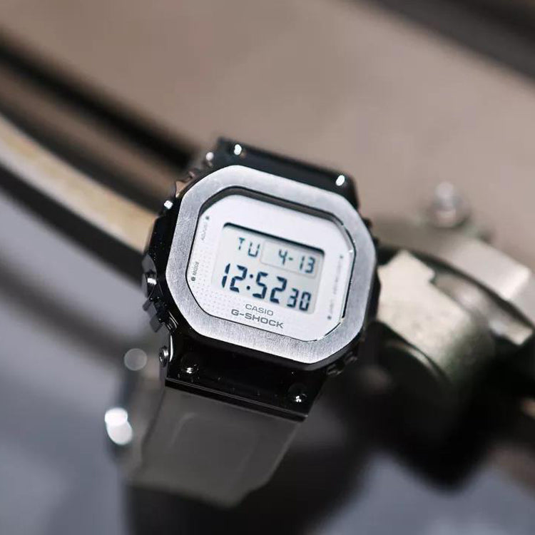 CASIO G-Shock Digital 'White' GM-S5600SK-7PR