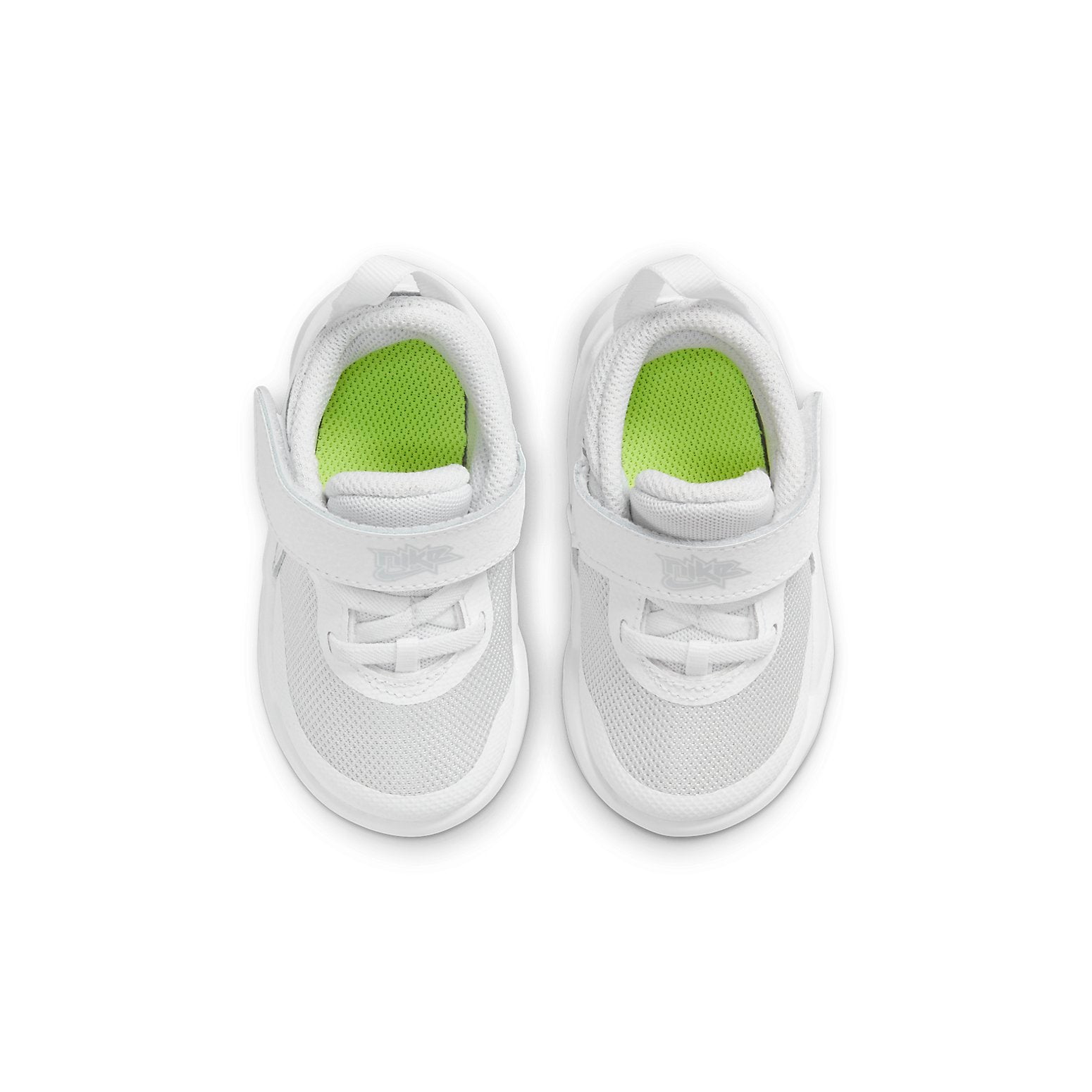 (TD) Nike Team Hustle D10 'White Photon Dust' CW6737-101